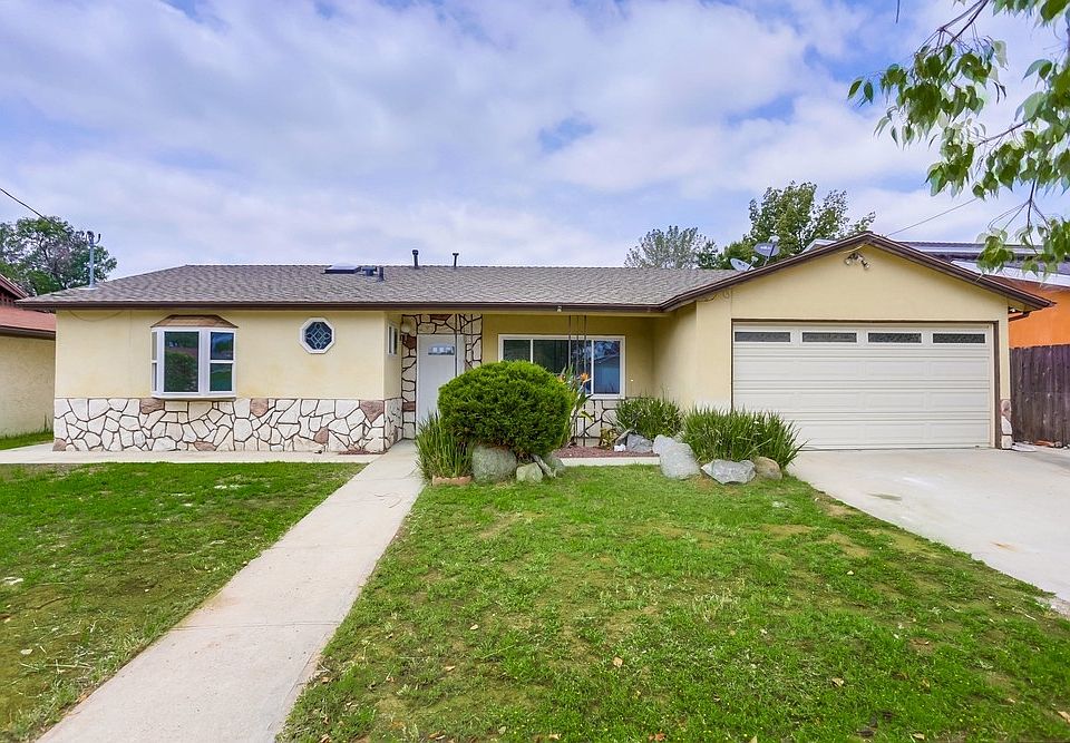 2nd image of 9538 Frascati Way