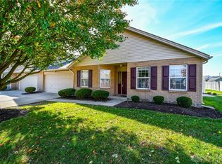 4055 Twin Lakes Cir, Clayton, OH