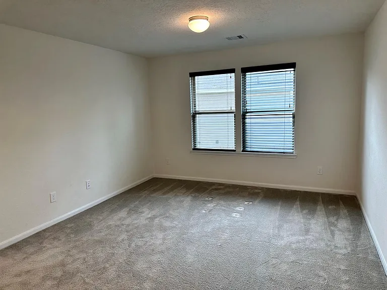 1172 Clonmore Ct — Photo 20