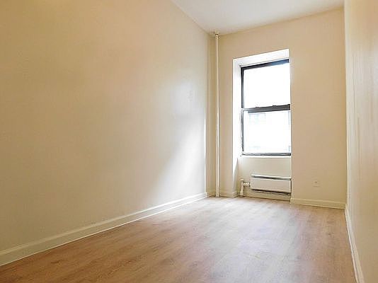 4th image of 143 E 35th St #4A