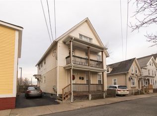 12 Winsor St, Providence, RI 02908