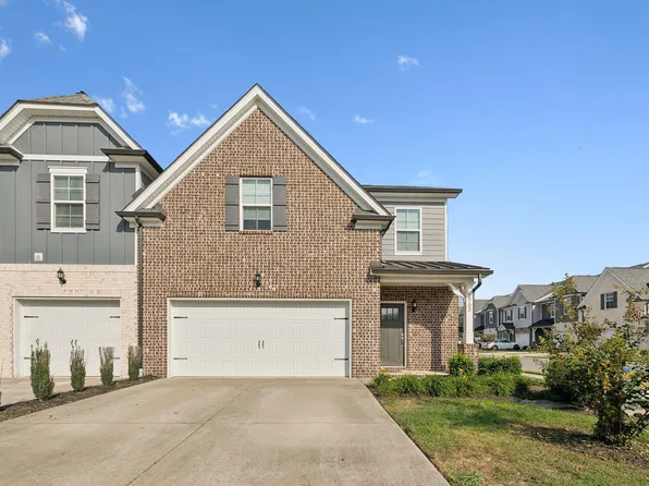 1702 Lone Jack Ln, Murfreesboro, TN 37129