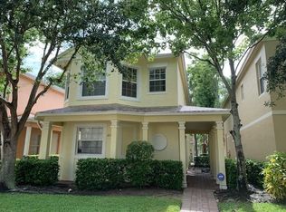 2052 SE Avon Park Dr, Port Saint Lucie, FL 34952