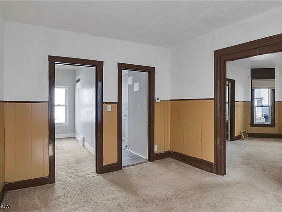 5th image of 1436 W 85th St