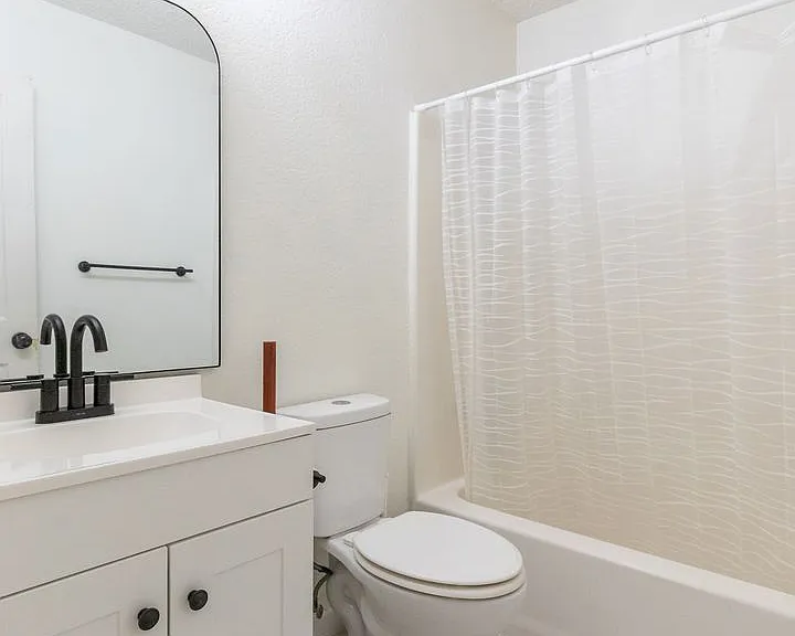 3818 Wake Forest Ln — Photo 21