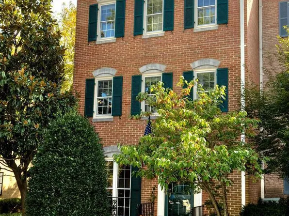 4411 Westover Pl NW #4411, Washington, DC 20016