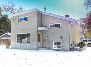 205 E Vermont St, Villa Park, IL
