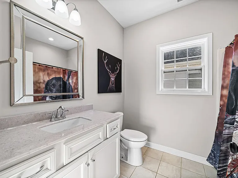 1819 Lexington Ave — Photo 24