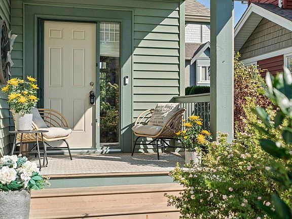 2nd image of 45545 Tamihi Way #55