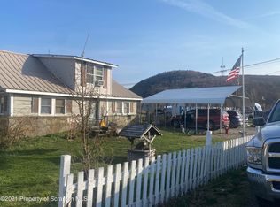 5415 School Rd, New Milford, PA 18834
