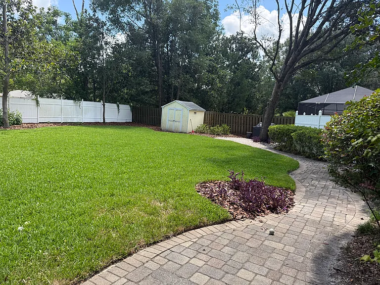 Spacious Fenced in Yard