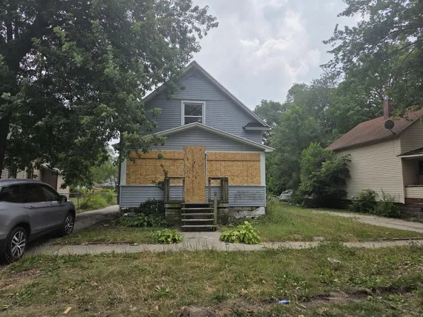 597 Orchard Ave, Muskegon, MI 49442