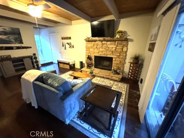 207 Cool Creek Ln — Photo 17