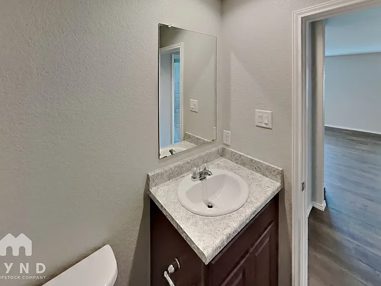3948 Asher Aly — Photo 14