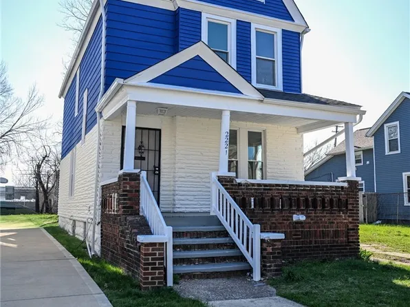 2221 E 97th St, Cleveland, OH 44106
