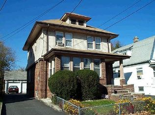 25 Elmwood Ter, Irvington, NJ 07111