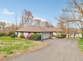 54 Flint Ridge Rd, Monroe, CT 06468