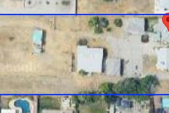 2nd image of 1253 Agate St
