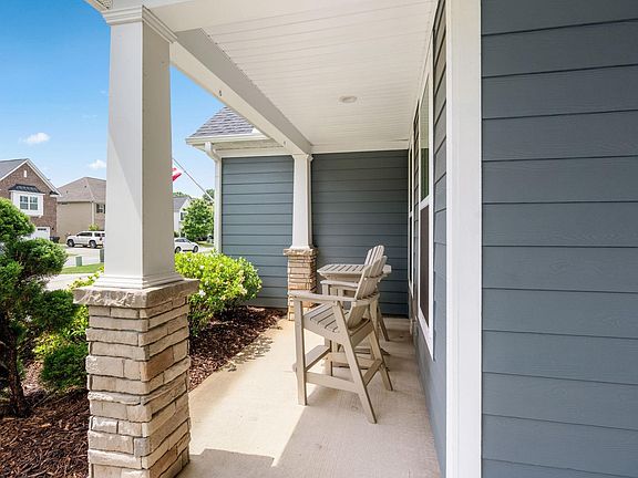 4th image of 407 Blue Peak Ct