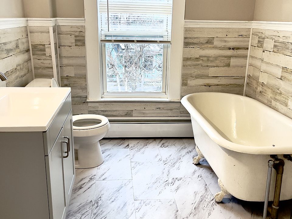 1st image of 15 Church St #2