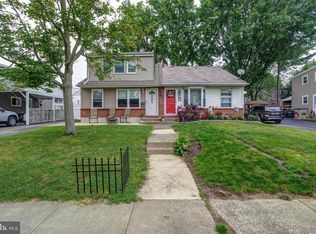 618 E Winona Ave, Norwood, PA 19074
