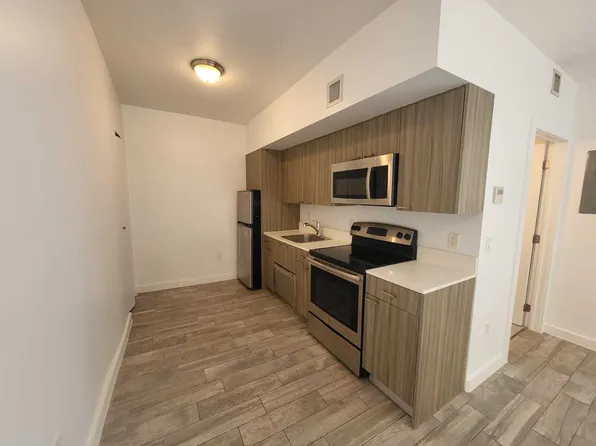 551 Michigan Ave, Miami Beach, FL