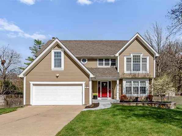 13216 W 55th Ter, Shawnee, KS 66216