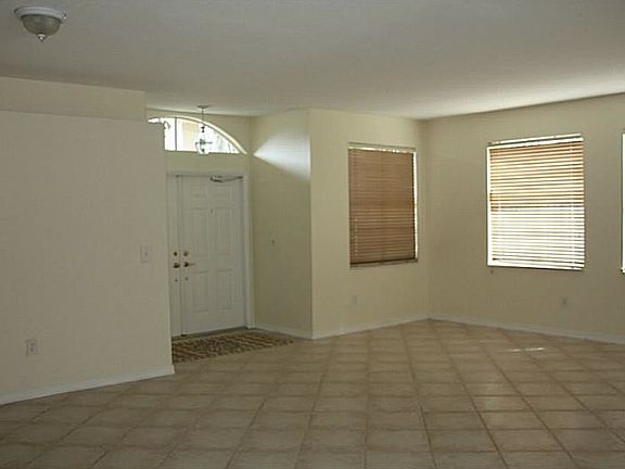 4th image of 15632 NW 14th St