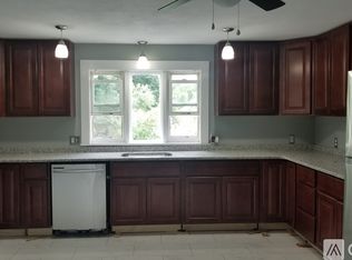 41 Lake St #2, Wakefield, MA 01880