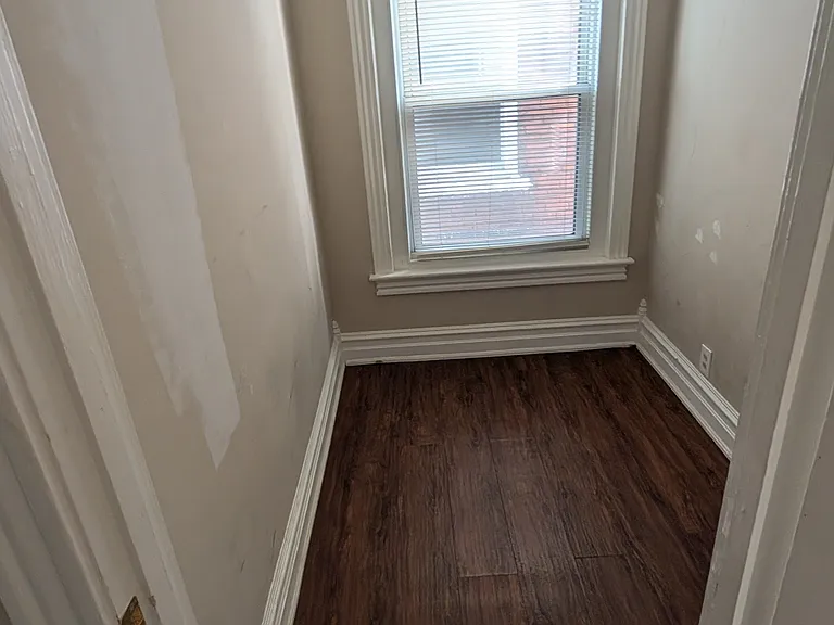 238 S Madison St #2 — Photo 6