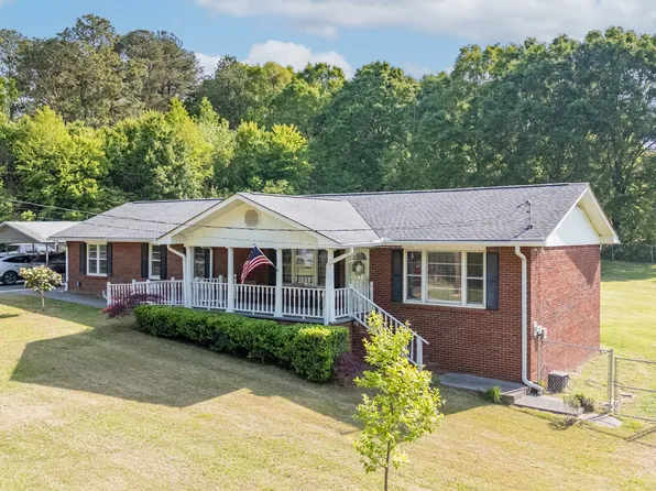 135 West Dr, Calhoun, GA 30701