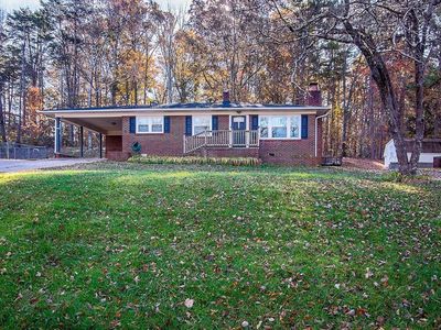 121 Donald Rd, Spartanburg, SC, 29307