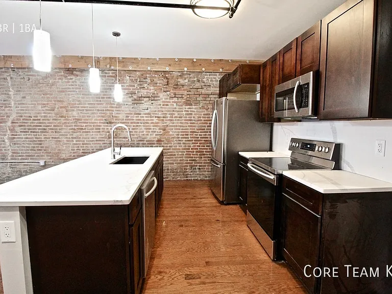 1223 Union Ave #202 — Photo 4
