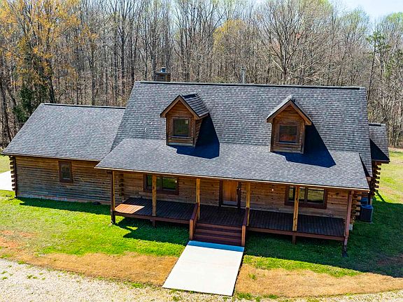 3rd image of 171 Hickory Rd