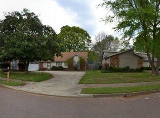3870 Sabal Hill Dr, Bartlett, TN 38135