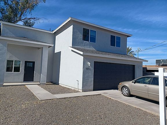 3rd image of 8042 S Calle Moctezuma