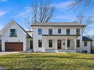 9006 Brierly Rd, Chevy Chase, MD 20815