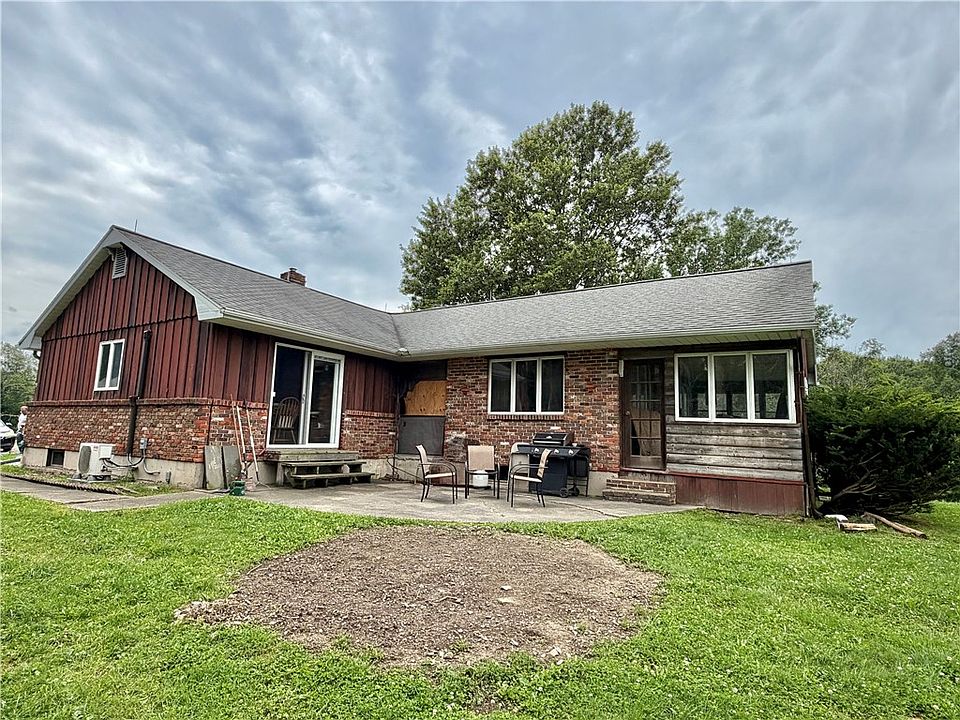 1st image of 379 Watrus Rd