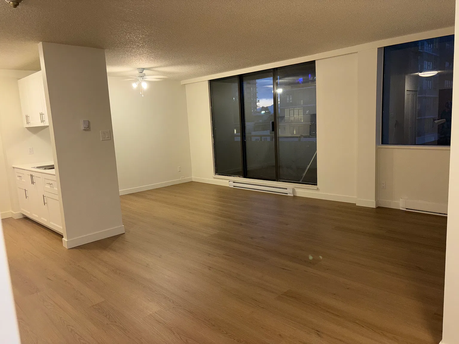 2 bed, $1,800 — Photo 3