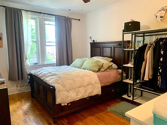 Rented by R New York | media 7