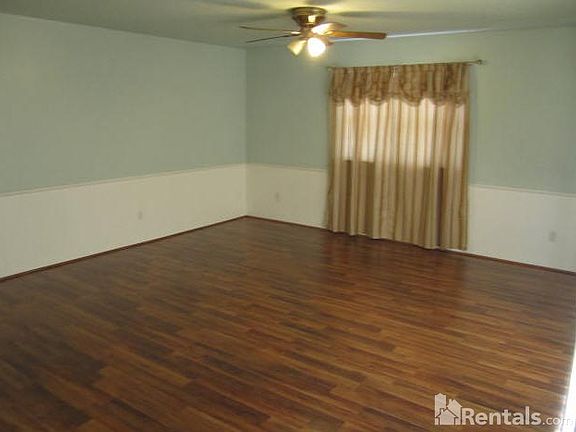 4th image of 7400 NW 5th St