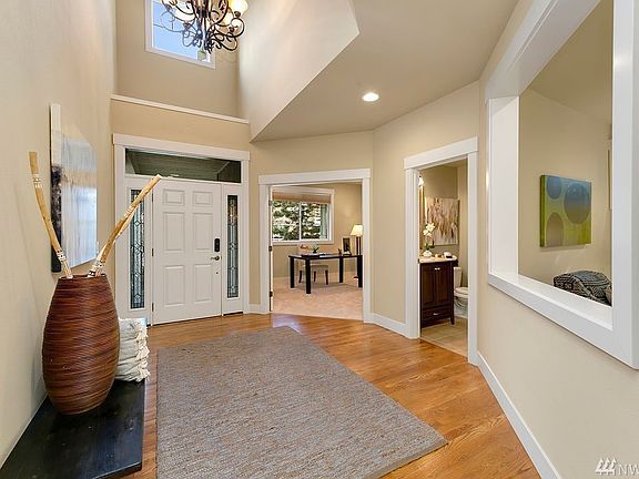 4th image of 11023 Muirwood Way NE