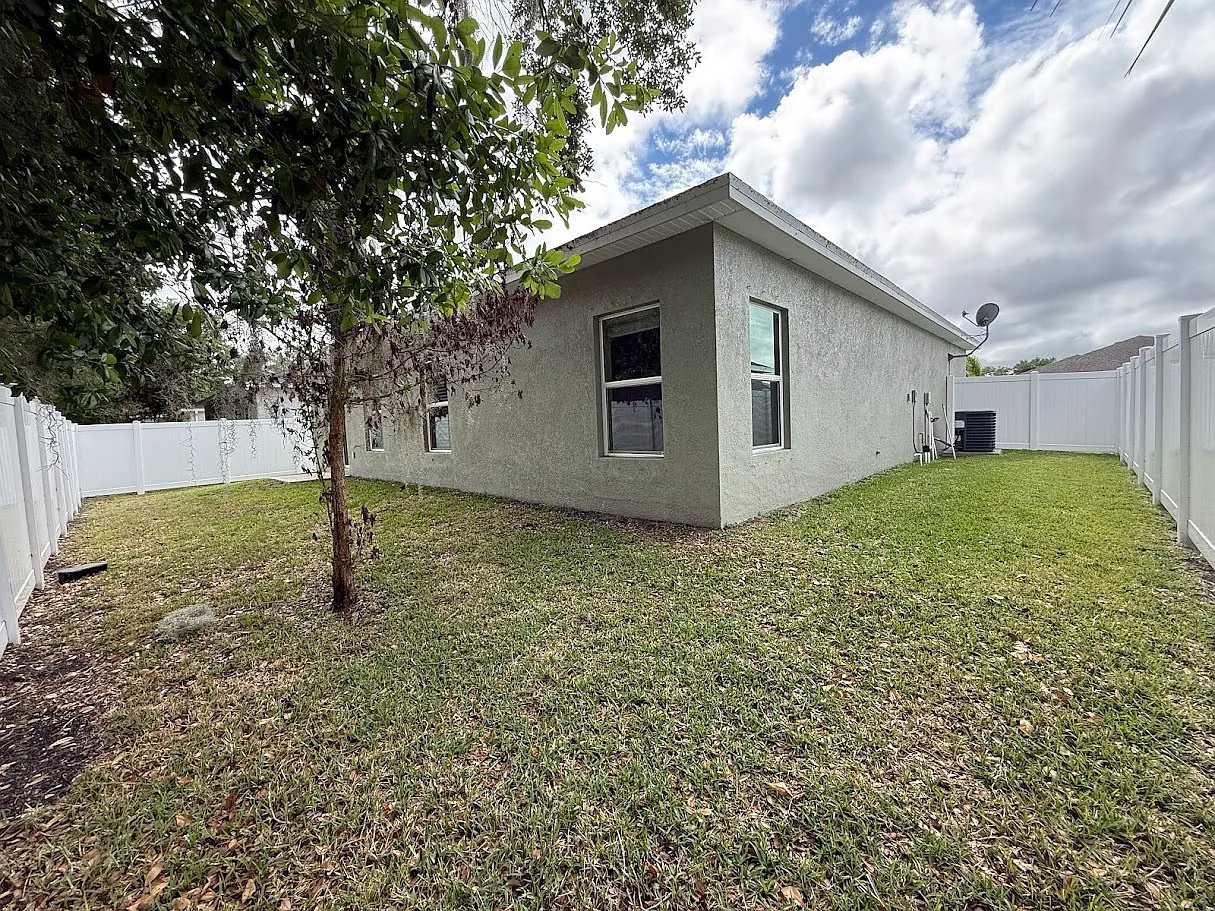 5234 Oakland Lake Circle - 1 — Photo 4