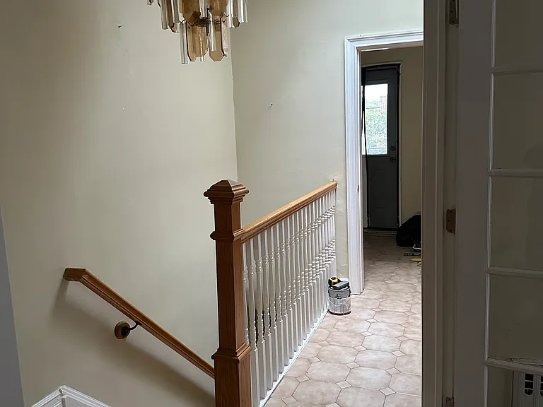 1361 Crosby Ave #2 — Photo 5
