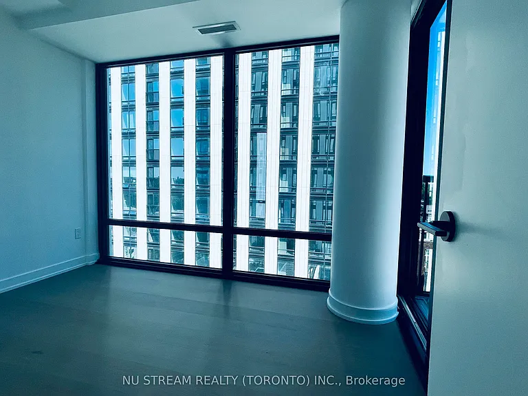 91 Montclair Ave #1502 — Photo 16