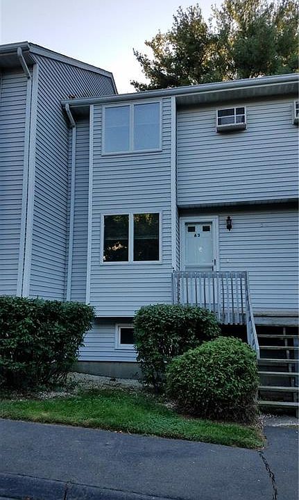 1st image of 54 Bradley St #A3