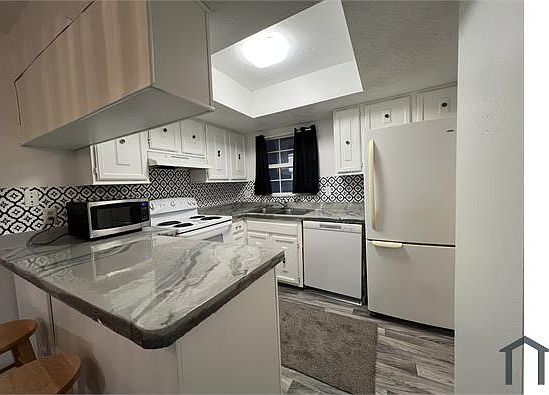 2nd image of 5122 Tennis Court Cir #80