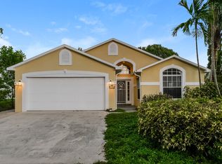 6285 Lauderdale St, Jupiter, FL 33458
