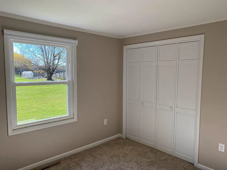 4751 William St — Photo 14