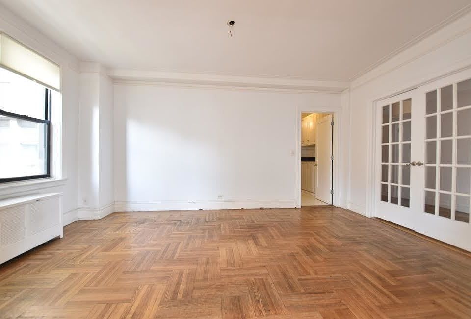 1st image of 865 W End Ave APT 7A